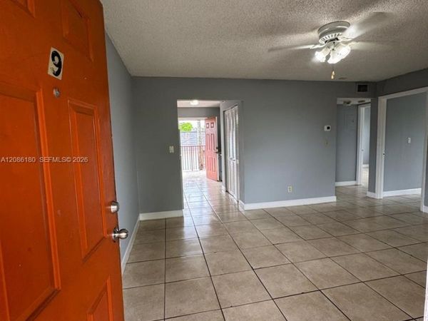 2920 Pierce St , Unit 9, Hollywood, FL 33020