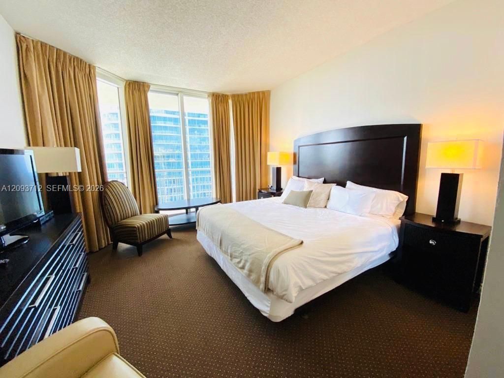 17375 Collins Ave , Unit 2606, Sunny Isles Beach, FL 33160 Photo