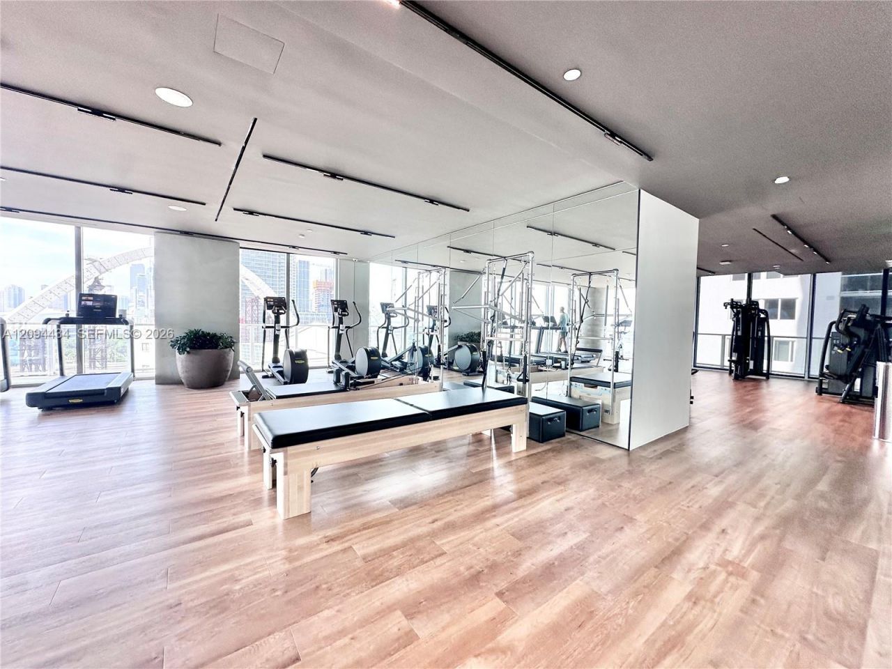 1400 Biscayne Blvd , Unit 402, Miami, FL 33132 Photo