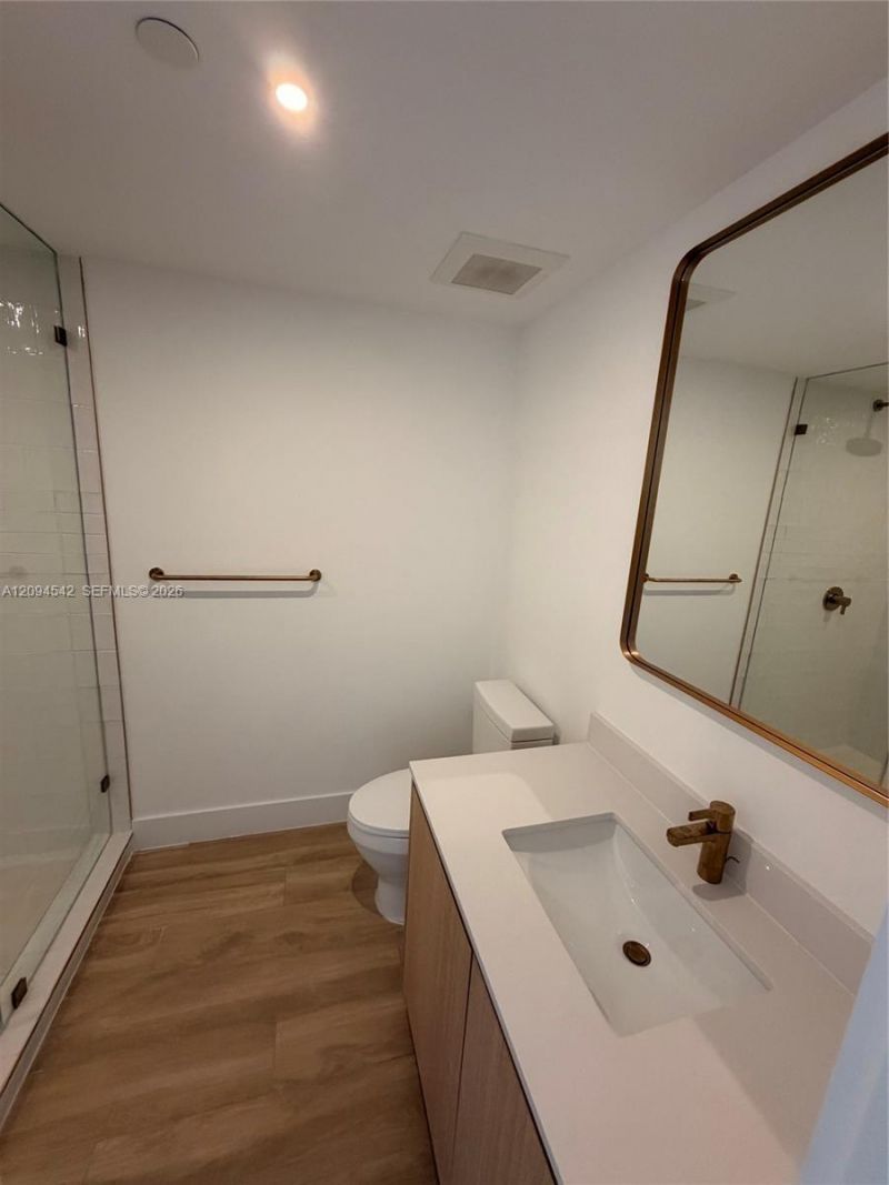 90 NE 32, Unit 823, Miami, FL 33137 Photo