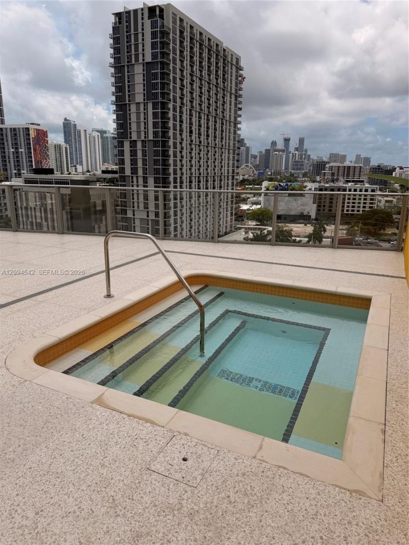 90 NE 32, Unit 823, Miami, FL 33137 Photo