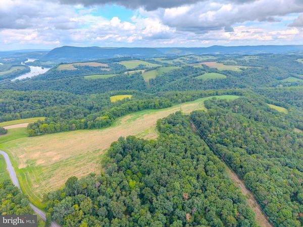 00 CARLS HILL ROAD, Unit PARCEL 6, HERNDON, PA 17830