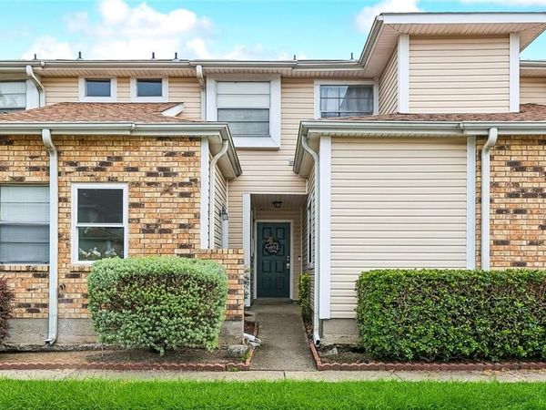 3320 TIMBERLANE WAY Drive , Unit 132, Harvey, LA 70058