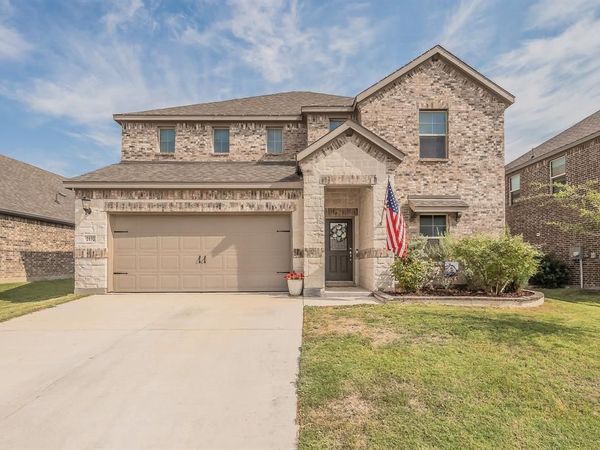 2132 Sun Star Drive, Haslet, TX 76052