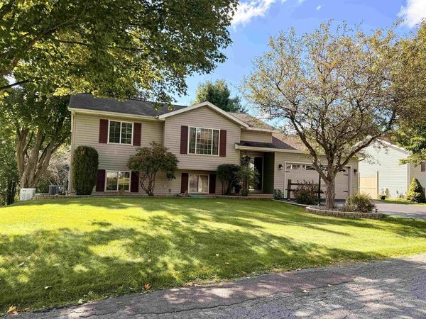 1307 JACKSON STREET, Wausau, WI 54403