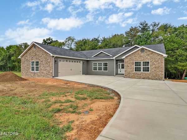 188 Marie Lane, Crossville, TN 38555