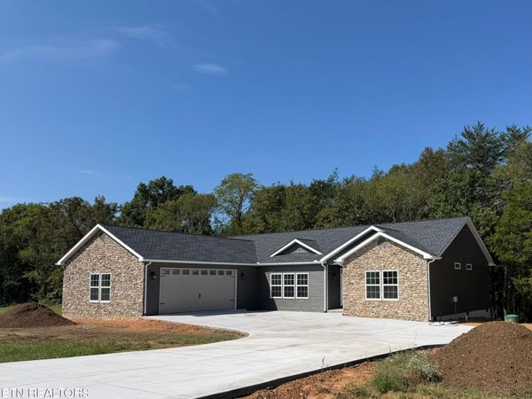 188 Marie Lane, Crossville, TN 38555