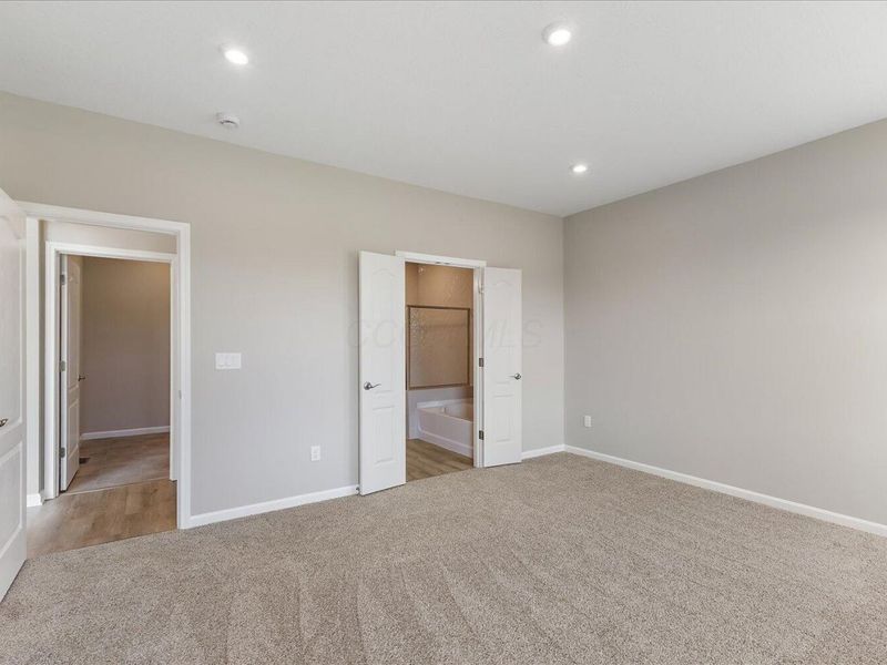 402 W Spielberg Circle, Springfield, OH 45505 Photo 12