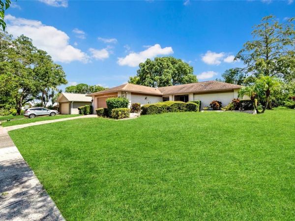 1617 KILWINNING COURT , PALM HARBOR, FL 34684