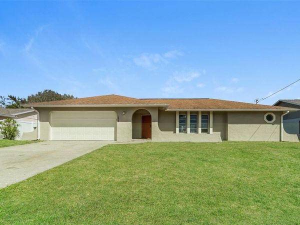 1405 SE 31ST STREET , CAPE CORAL, FL 33904