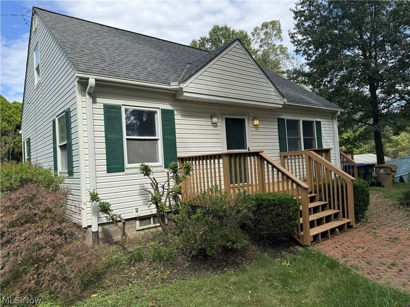 1505 Oneida Avenue, Cuyahoga Falls, OH 44221 Photo 4