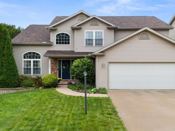 7003 N Ironwood Drive, Edwards, IL 61528