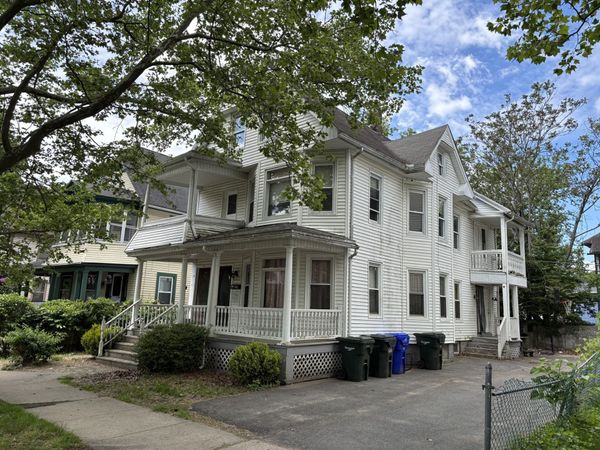 140 Yale St, Unit 1, Springfield, MA 01109