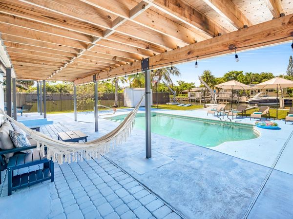 1875 Keystone Boulevard, North Miami, FL 33181