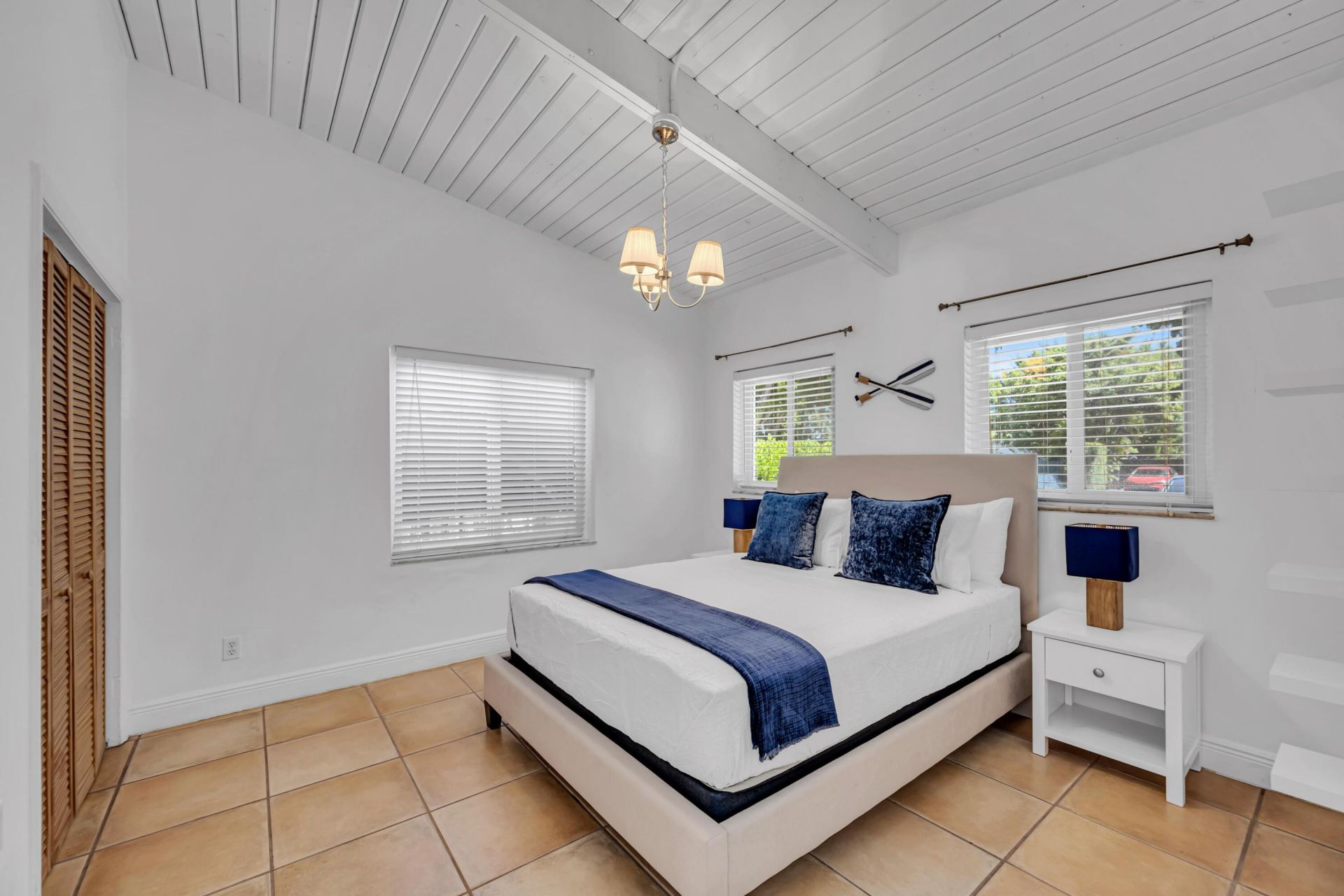 1875 Keystone Boulevard, North Miami, FL 33181 Photo