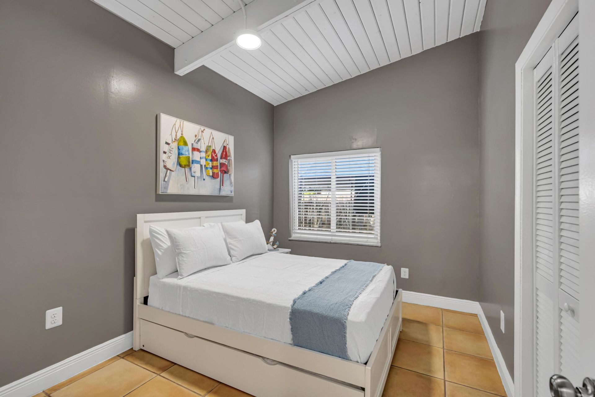 1875 Keystone Boulevard, North Miami, FL 33181 Photo