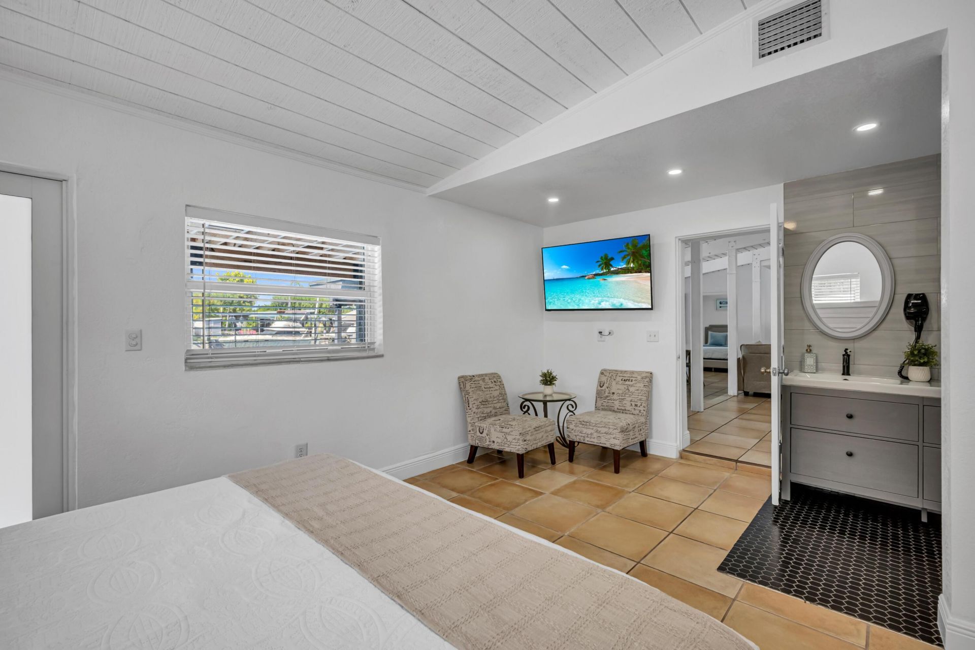 1875 Keystone Boulevard, North Miami, FL 33181 Photo