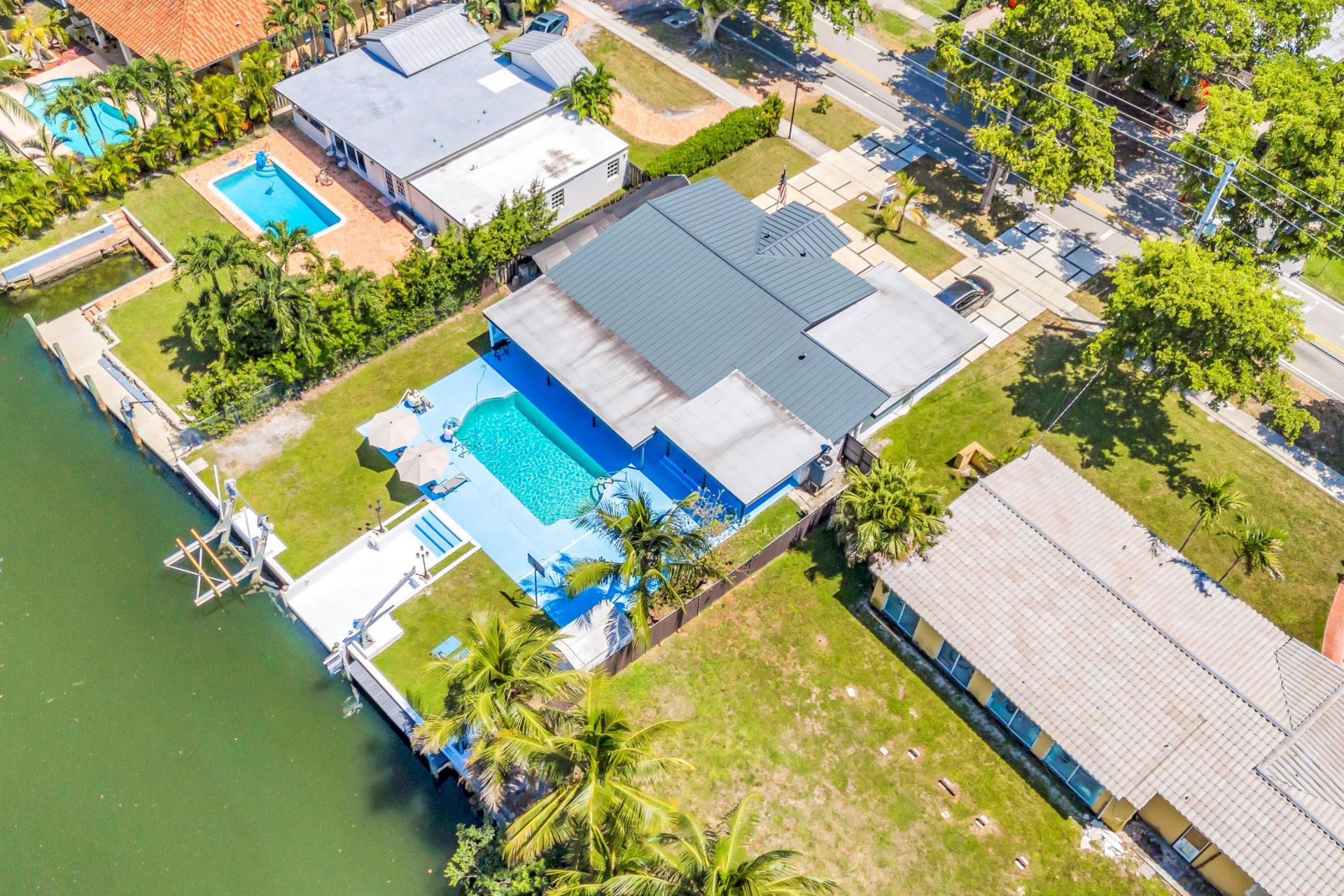 1875 Keystone Boulevard, North Miami, FL 33181 Photo