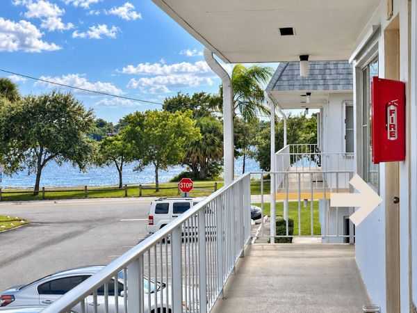 3240 Lake Osborne Drive, Unit 208, Lake Worth Beach, FL 33461