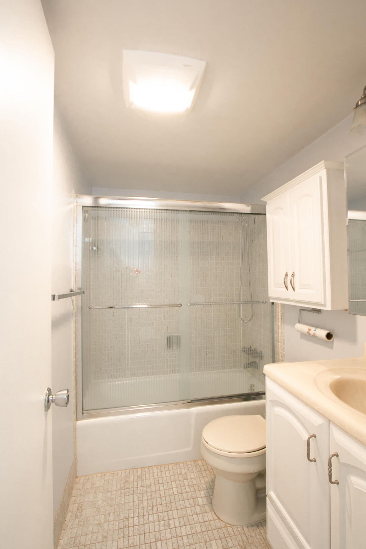 3240 Lake Osborne Drive, Unit 208, Lake Worth Beach, FL 33461 Photo