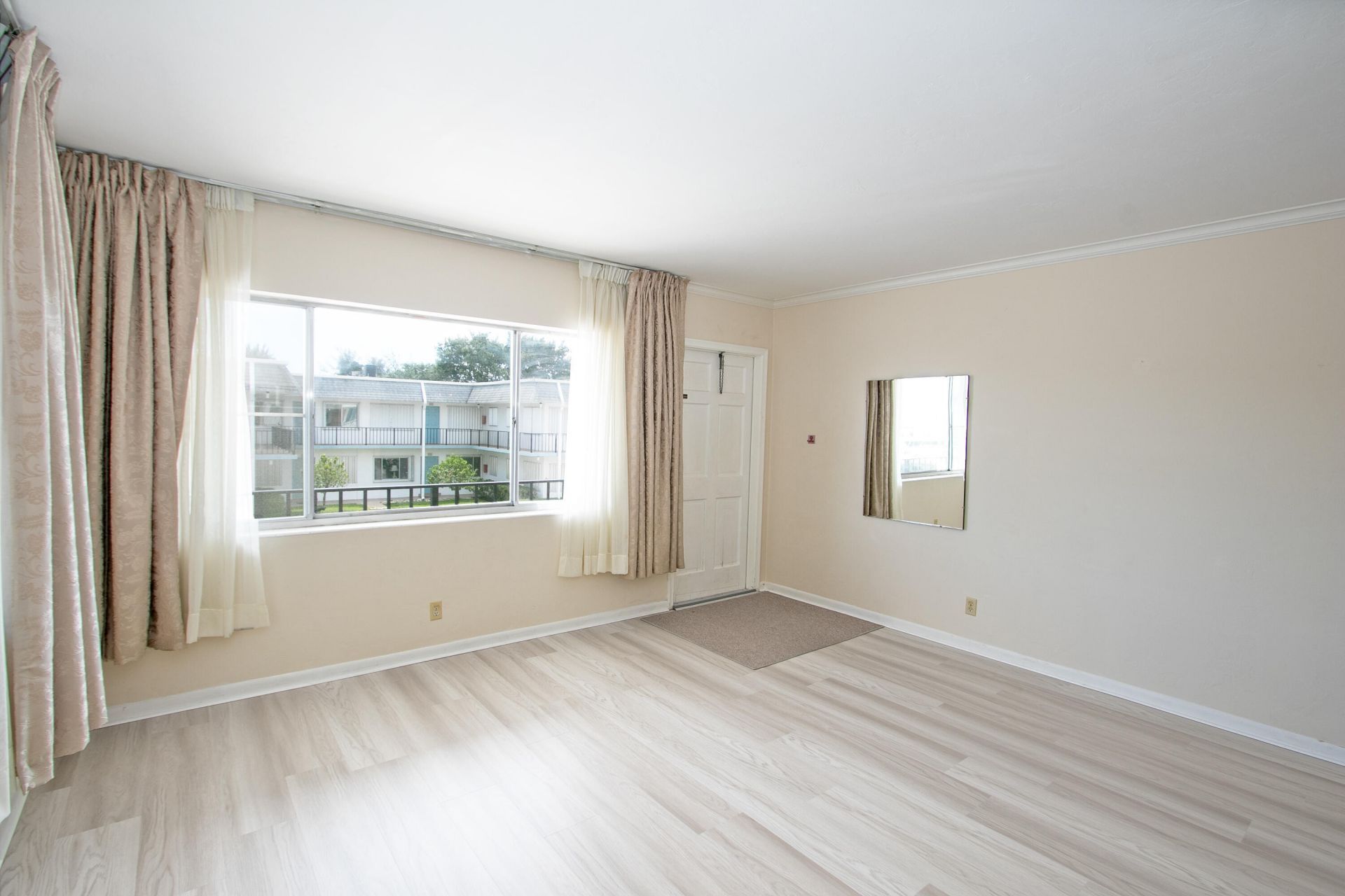 3240 Lake Osborne Drive, Unit 208, Lake Worth Beach, FL 33461 Photo