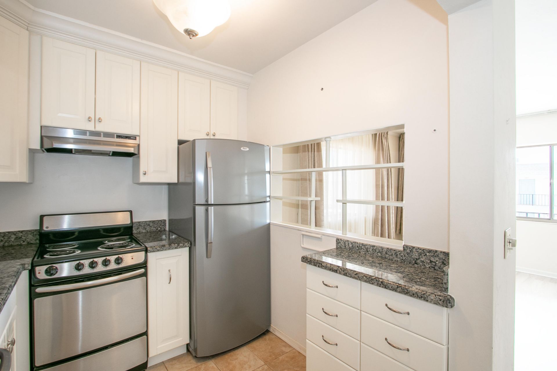 3240 Lake Osborne Drive, Unit 208, Lake Worth Beach, FL 33461 Photo