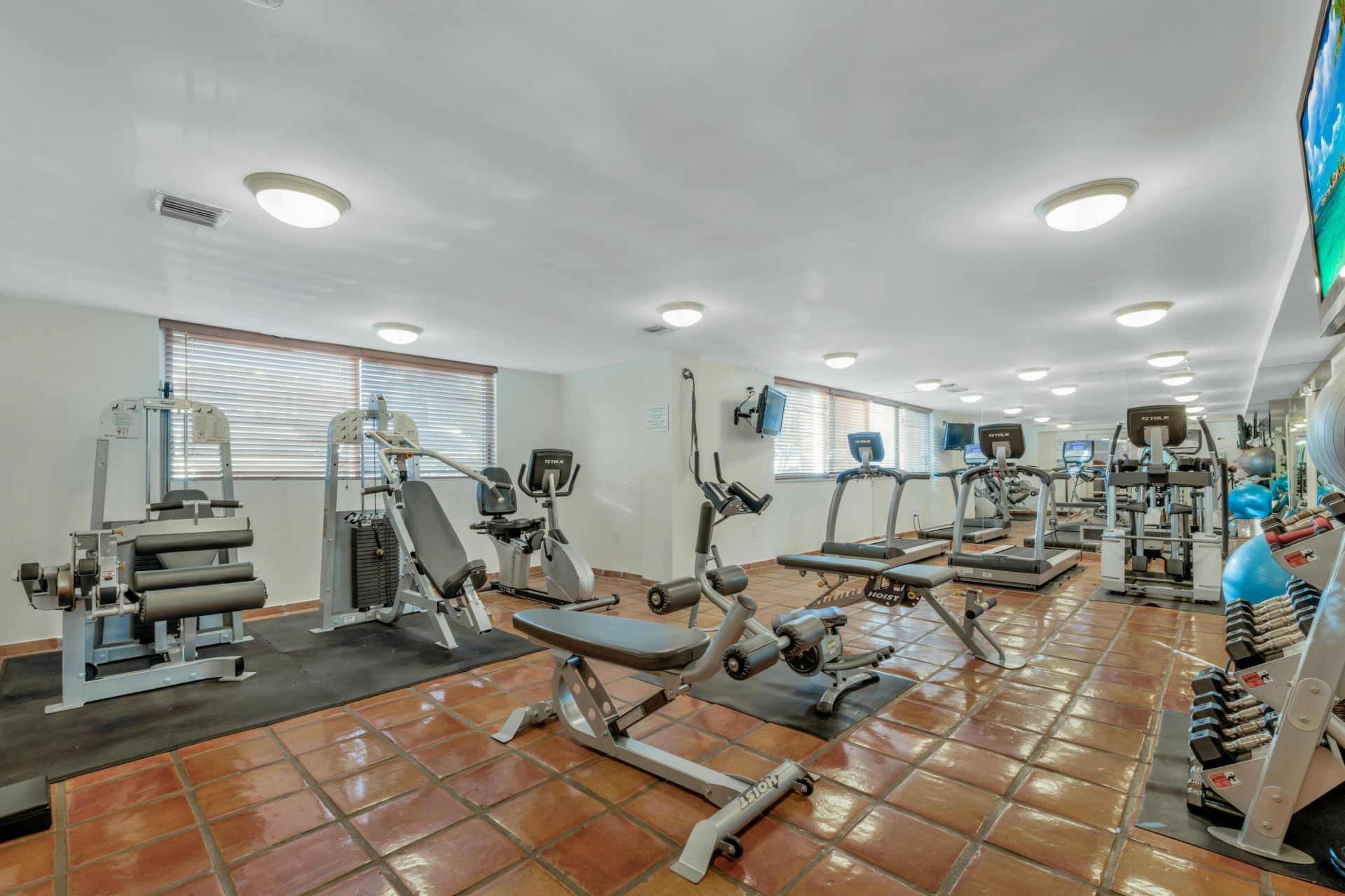 139 Sunrise Avenue, Unit 102, Palm Beach, FL 33480 Photo