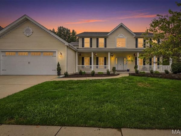 908 Green Arbor Drive, Fenton, MO 63026