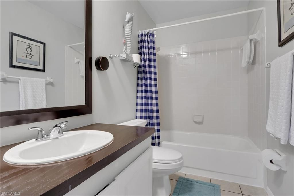 5634 Woodmere Lake Cir , Unit B203, Naples, FL 34112 Photo
