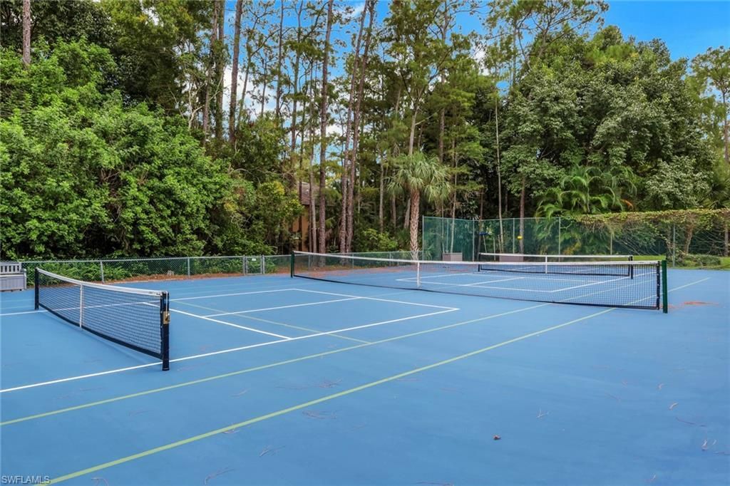 5634 Woodmere Lake Cir , Unit B203, Naples, FL 34112 Photo