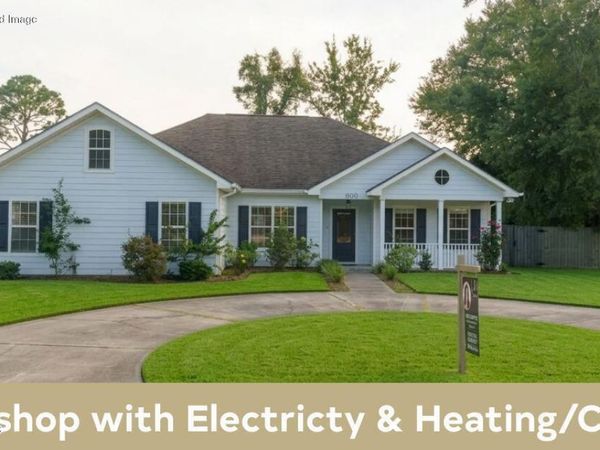 600 Highland Drive, Bay Saint Louis, MS 39520