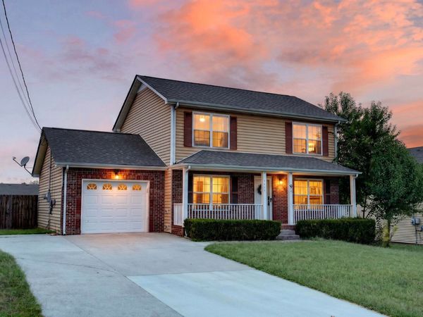 3414 Queensbury Rd, Clarksville, TN 37042