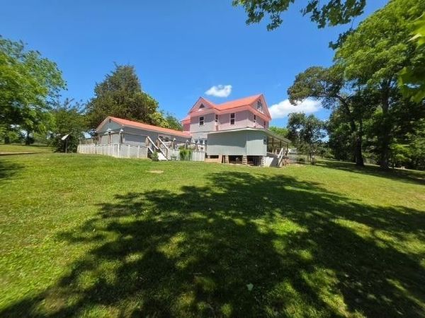 141 Leslie Drive , Harriman, TN 37748