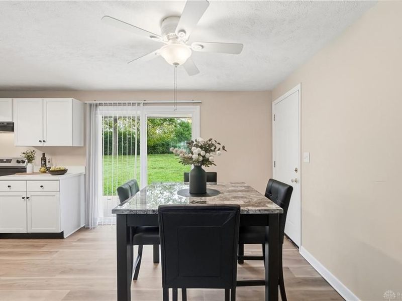 313 Windsor Court, West Carrollton, OH 45449 Photo 11