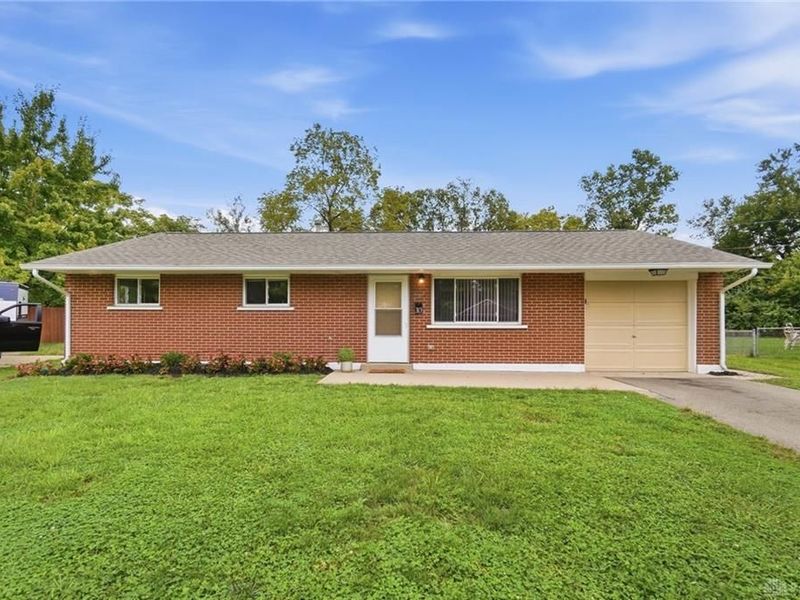 313 Windsor Court, West Carrollton, OH 45449 Photo 3