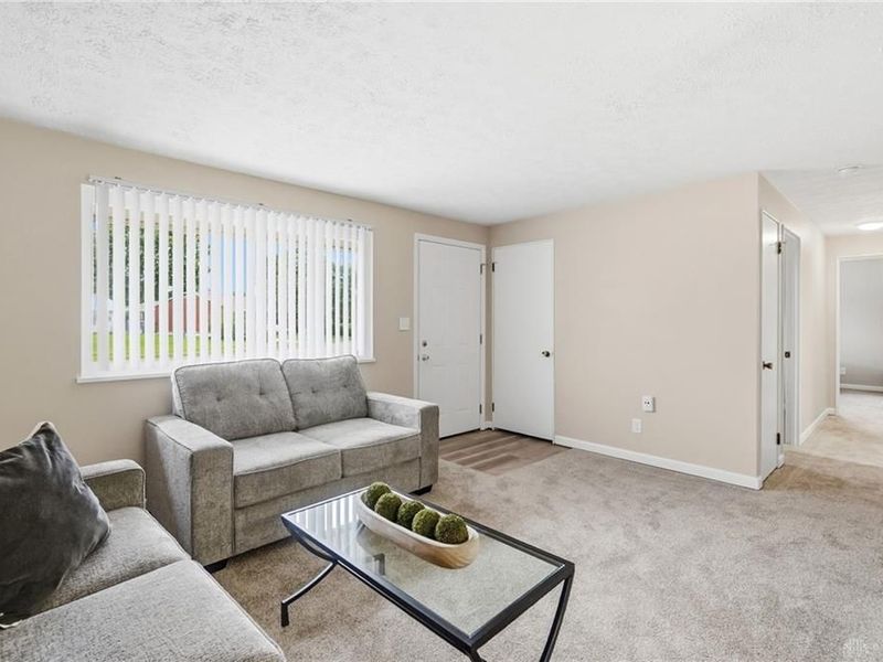 313 Windsor Court, West Carrollton, OH 45449 Photo 7
