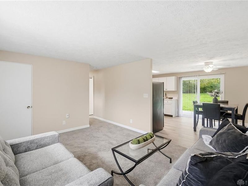 313 Windsor Court, West Carrollton, OH 45449 Photo 9