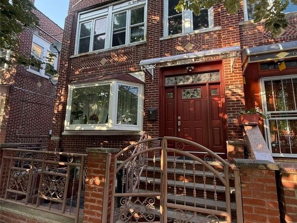 685 Essex Street , Brooklyn, NY 11208