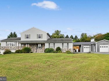 16 JIMMY LEE COURT, MOHRSVILLE, PA 19541