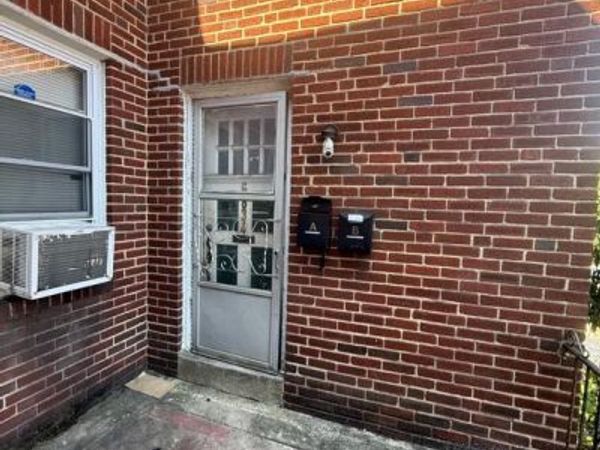 6834 MARSHALL ROAD , UPPER DARBY, PA 19082