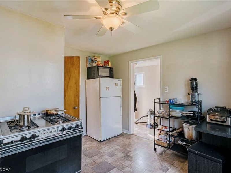774 Mckinley Avenue, Bedford, OH 44146 Photo 7