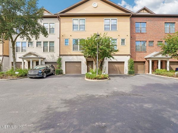 9823 TAPESTRY PARK Circle, Unit 204, Jacksonville, FL 32246