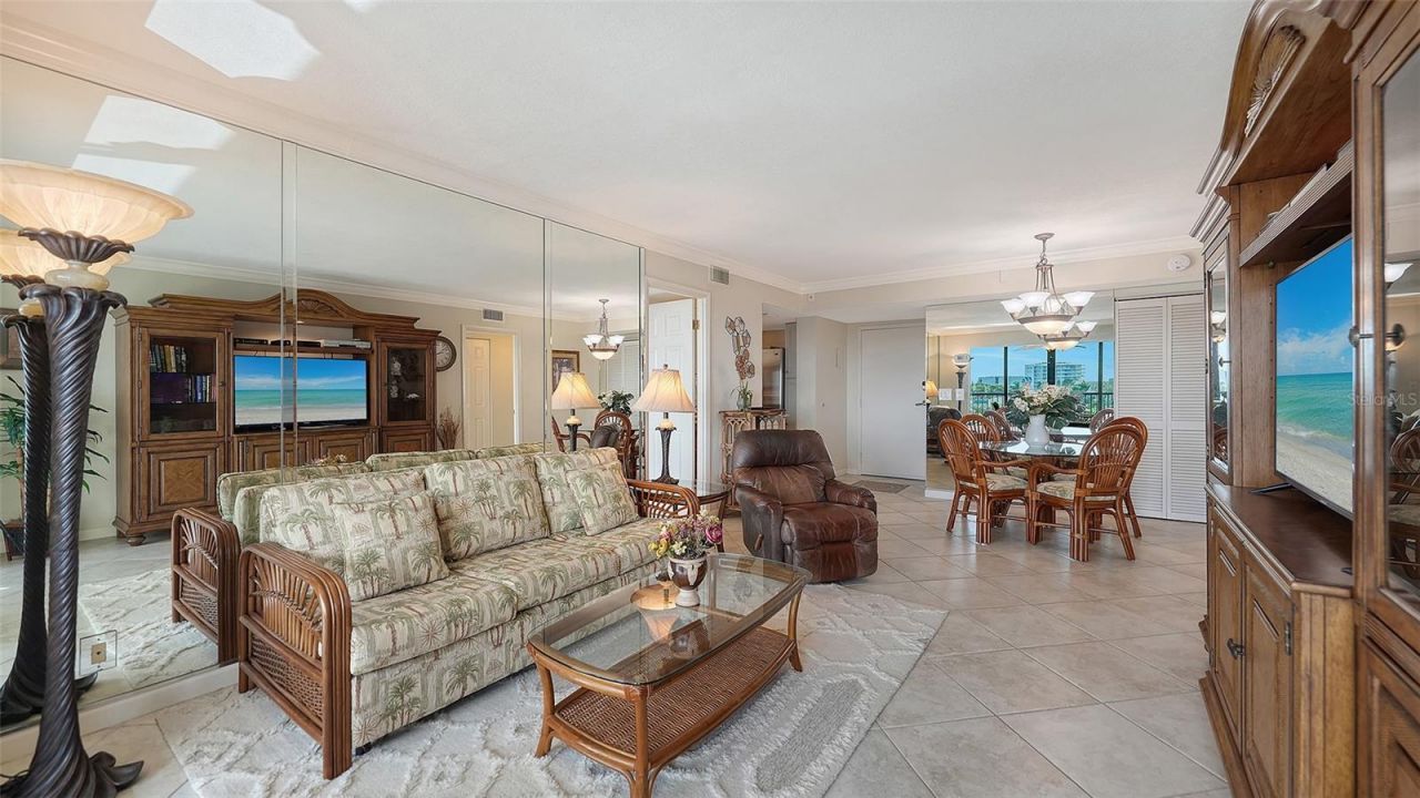 5855 Midnight Pass Road, Unit 605, Sarasota, FL 34242 Photo