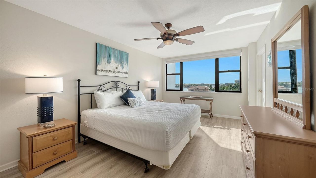 5855 Midnight Pass Road, Unit 605, Sarasota, FL 34242 Photo