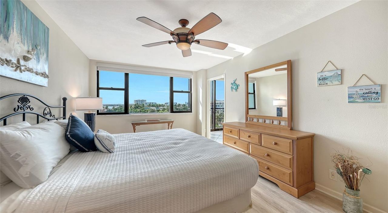 5855 Midnight Pass Road, Unit 605, Sarasota, FL 34242 Photo
