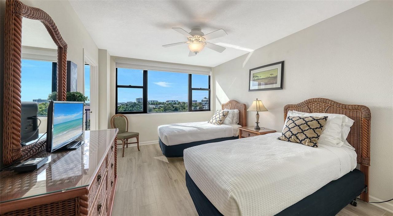 5855 Midnight Pass Road, Unit 605, Sarasota, FL 34242 Photo