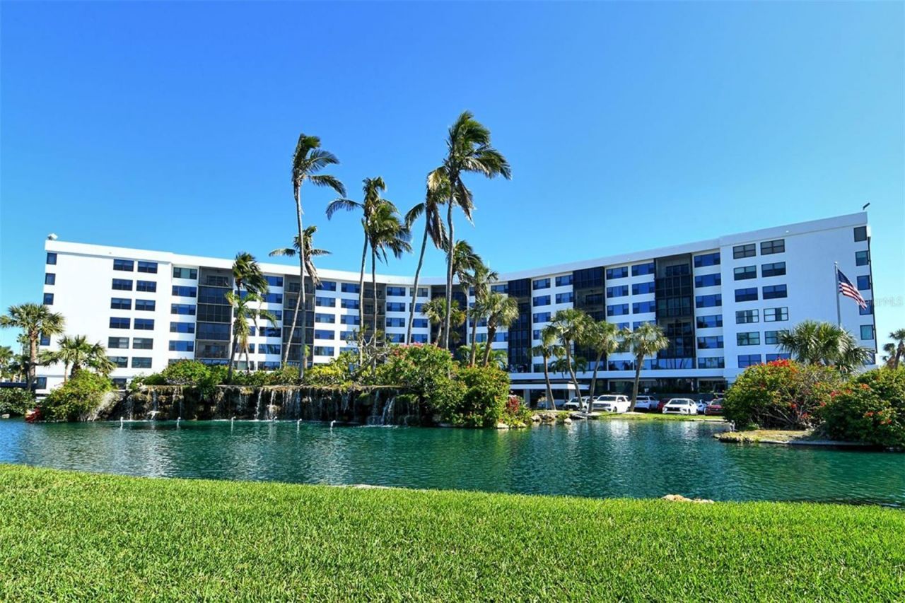 5855 Midnight Pass Road, Unit 605, Sarasota, FL 34242 Photo