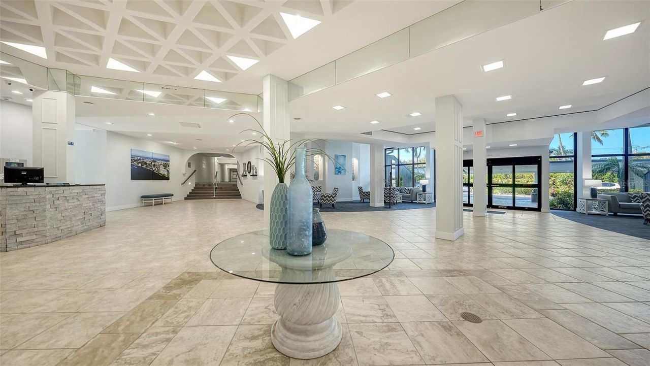 5855 Midnight Pass Road, Unit 605, Sarasota, FL 34242 Photo
