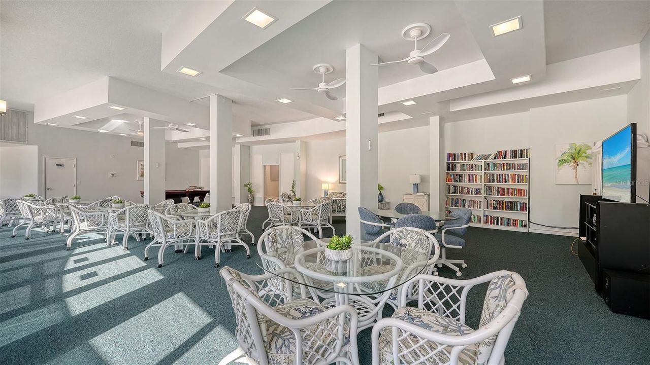 5855 Midnight Pass Road, Unit 605, Sarasota, FL 34242 Photo