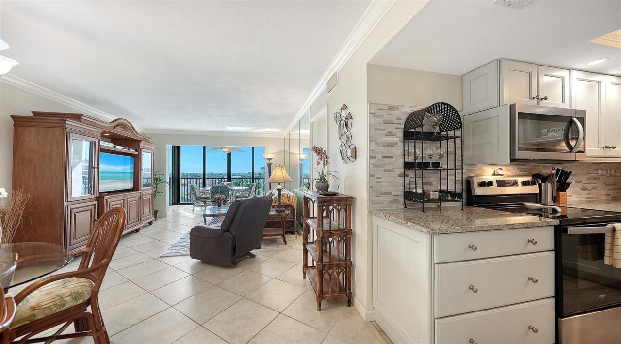 5855 Midnight Pass Road, Unit 605, Sarasota, FL 34242 Photo